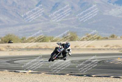 media/Dec-06-2025-CVMA (Sat) [[4a896cc04c]]/Race 8- Formula 40 MW and LW/